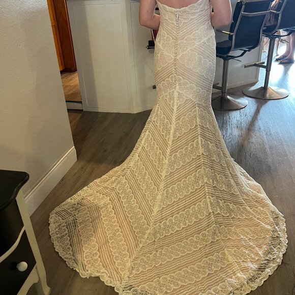 DaVinci 50409 Wedding Gown, Strapless, mermaid, sweetheart Ivory blush . - Picture 1 of 15